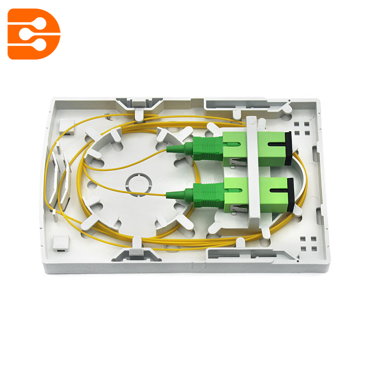 Clip-locking FTTH Wall Box