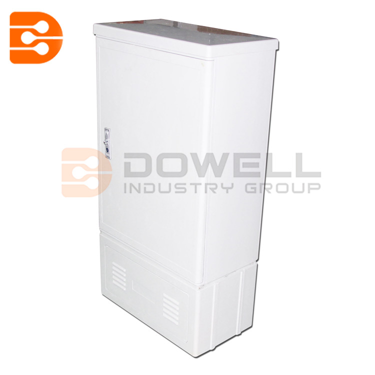 144 Core Outdoor FTTH Waterproof Material Optical Fiber Cross Connect Cabinet